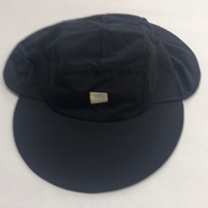 Solumbra Women’s Ventilated Ultra Athlete Shade Cap , Black, Brand New, S/L.